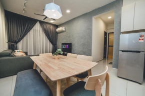 Amberside Comfy Stay 3BR in Danga Bay by Our Stay